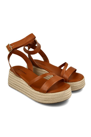 SANDALE 