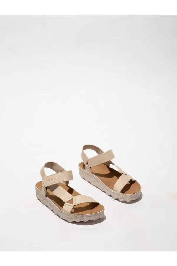 SANDALE 